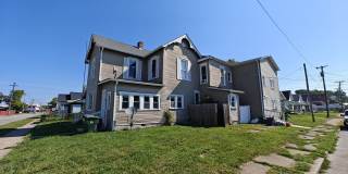 202 E Taylor Street Gallery 1