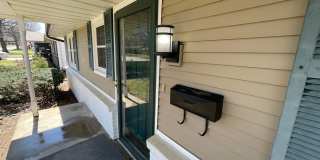 Very spacious 4 bedroom, 2 bath home in Kickapoo Schools! This will go fast! Gallery 17