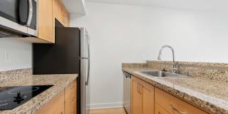 Avia Apartments on Pike Gallery 48