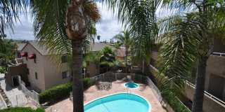 2 Bedroom 2 Bath Condo with Pool and Private Parking Space Gallery 10
