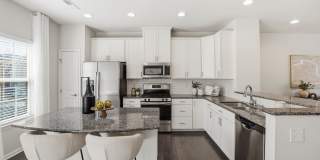 3 Bed/2.5 Bath Townhouse for RENT! Gallery 5