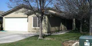 NW-SOLAR AND UPGRADES GALORE!!! MOVE IN SPECIAL! $2997.50 Gallery 1