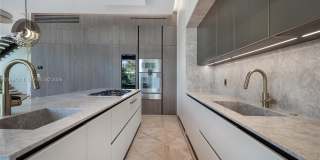 1045 W 47th Ct Gallery 15