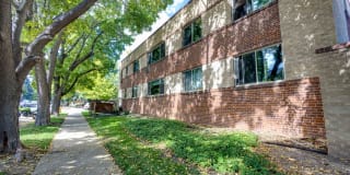 1200 St. Paul St. Apartments Gallery 14
