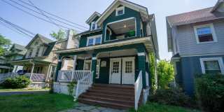971 Lancaster Ave - Available 7/1/27 - Beautiful Duplex Within Walking Distance To Campus Gallery 1