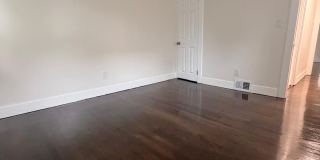 160 Ivy Street Gallery 6