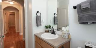 Beautifully Maintained Single Level Home with AC! Gallery 17