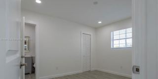 7871 Hope Street Gallery 5