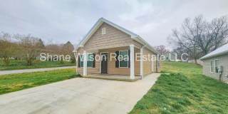 912 Worth Street Gallery 1