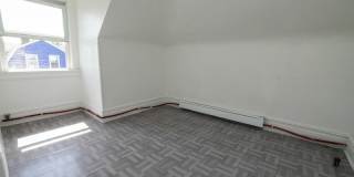 26-28 Treacy Ave 3rd Floor Gallery 7