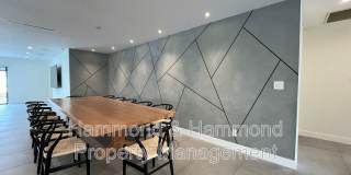 5735 Saloma Ave Gallery 4