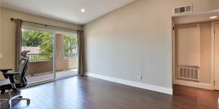 2320 Del Mar Way Gallery 5