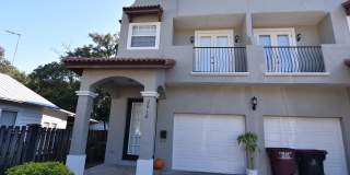 ORLANDO: 3 Bed/2.5 bath, 2 Story Townhome in Golden Heights! Gallery 1