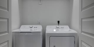 2427 S Joplin Avenue Gallery 14
