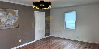 3 Bedroom Home in Oakland City Gallery 3