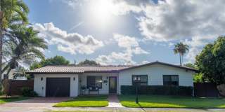 17901 Southwest 92nd Court Gallery 1