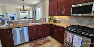 Beautiful Newer Rice Ranch Single Story Home in Orcutt Gallery 13