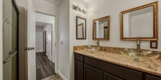 6760 W Oakey Boulevard Gallery 36