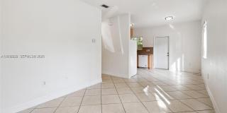 3134 Hibiscus St Gallery 4