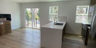 1552 Winona Blvd Gallery 3