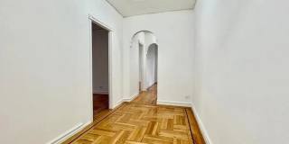 35 Hamilton Place Gallery 4