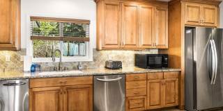 Luxurious Oceanview Getaway w/Private Pool & Spa and Serene Lanai - Piko Nani Gallery 7