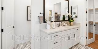 9001 Ventura Street Gallery 69