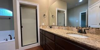 3 Bedroom Single Family Home Gallery 12