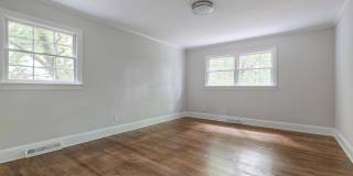 Room in 5 Bedroom House at 4600 Joyner Pl Gallery 14