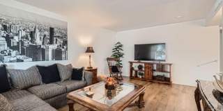 1305 E Steamboat Bend Drive Gallery 7