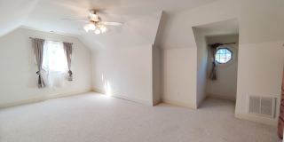 Room in 4 Bedroom Home at Presidents Dr Gallery 33