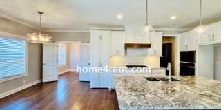 Nearly New Luxury Home in Blue Valley Schools! Gallery 17