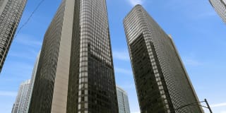 Arrive Streeterville Gallery 43