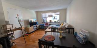 Great Location with Heat/HW Incl! Brookline 2-Bed/1-Bath for June Move-In Gallery 1