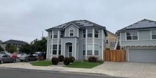 ~4 Bedroom 2.5 Bath House ~ Includes Water & has Solar ~ Huge Savings on Utilities ~ ~4 Bedroom 2.5 Bath House ~ Includes Water & has Solar ~ Huge Savings on Utilities ~ Gallery 5