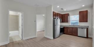 13770 ROSBASH Alley Gallery 10