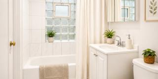 444 West Arlington Gallery 3
