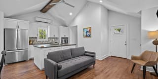 724 Walnut Avenue - 1 Gallery 28