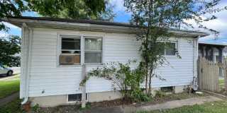 Pet-friendly 2BR/1BA Home for Rent! Gallery 4