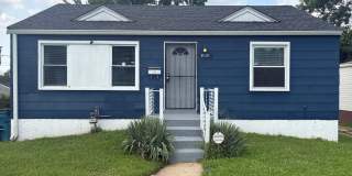 Charming & Updated 2-Bedroom Home w/Basement Gallery 1