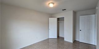 5705 Mandalay Gallery 41