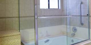 Beautifully Furnished Condo with Mountain Views Beautifully Furnished Condo with Mountain Views Gallery 8