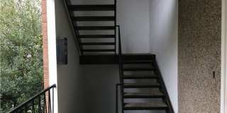 519 N Garden St Gallery 9