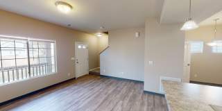3 Bedroom Townhome in Ankeny Available NOW! Gallery 1