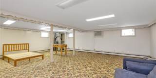 1443 Park Street Gallery 18