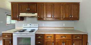 Adorable 3 Bedroom/2 Bath Home with Vintage Charm Gallery 9
