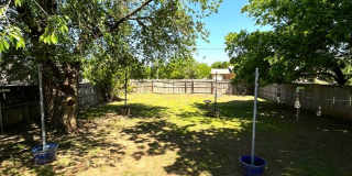 Cute 2 Bed 1 Bath Gallery 11