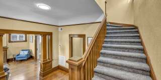FULLY FURNISHED & BEAUTIFULLY REMODELED CLASSIC HOME NEAR UNR WITH UNBEATABLE I-80 ACCESS Gallery 36