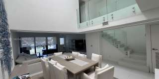 336 Poinciana Dr Gallery 1