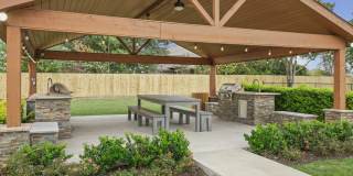The Henry at Woodland Hills Gallery 46